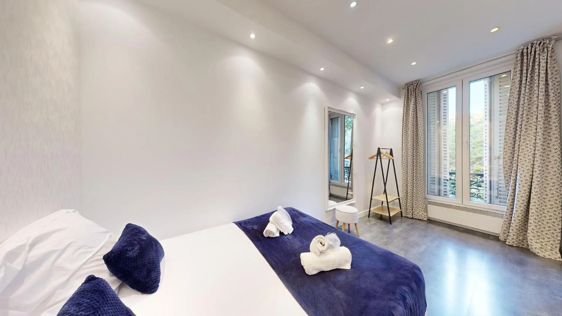 Bluestay 63 - Appartement Cozy, Paris Centre Apartment
