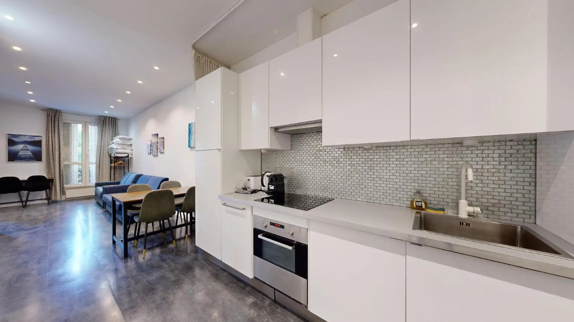 Apartment Bluestay 63 - Appartement Cozy, Paris Centre France